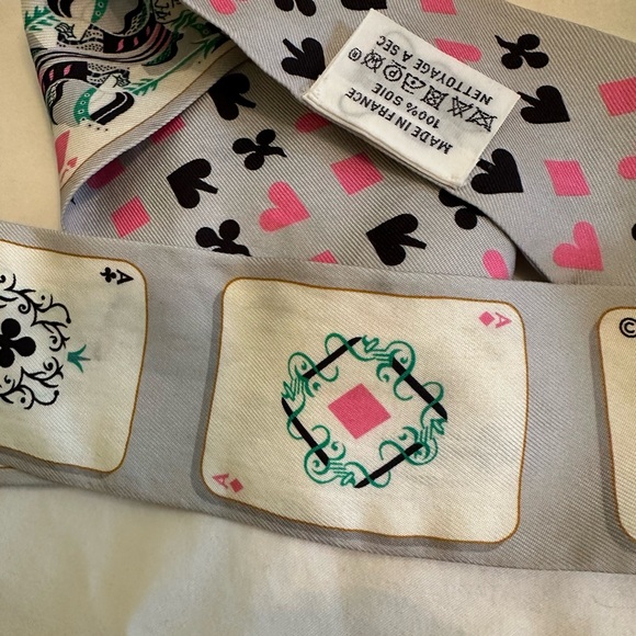 HERMES  Jeu de Cartes Playing Cards Silk Twilly Scarf - Picture 6 of 8